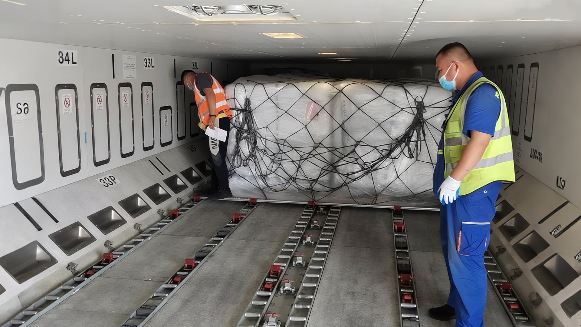 Air Freight From Shenzhen,China to Kuwait Air Freight From Shenzhen,China to Kuwait